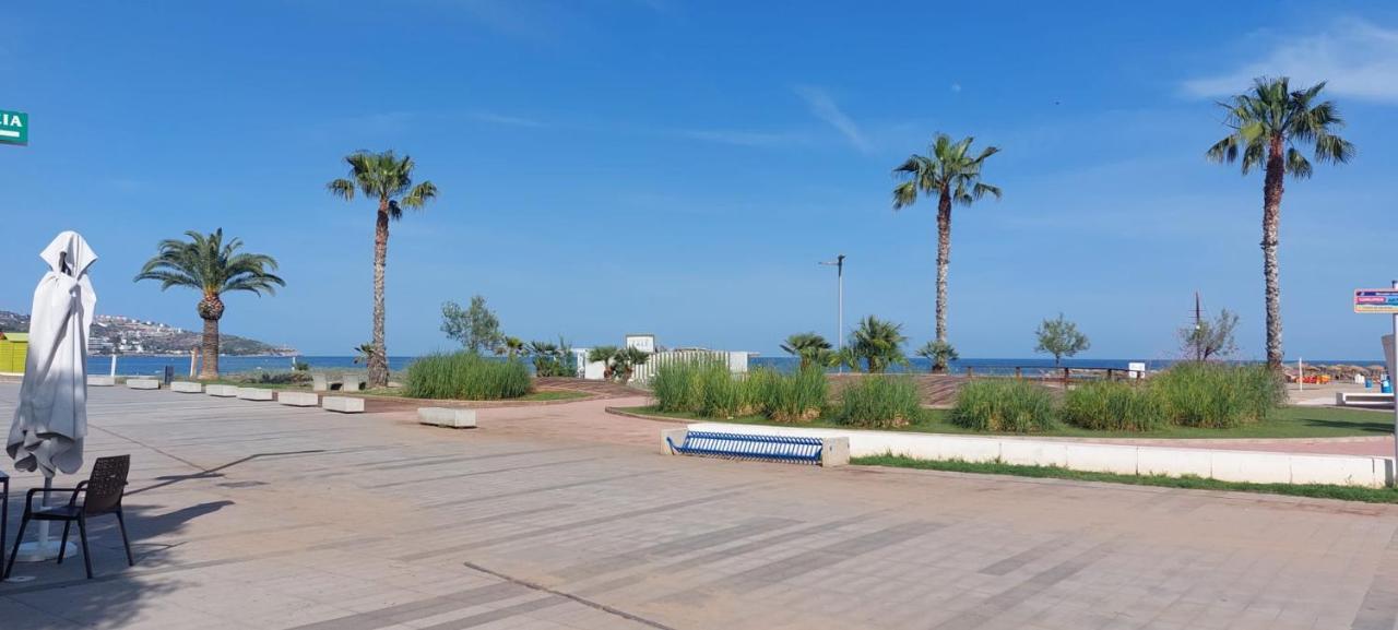 Casa Adosada Gran Avenida Con Billar Benicàssim Exterior foto